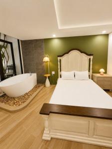 YA Home-City Center Stay-Private Room & Bath