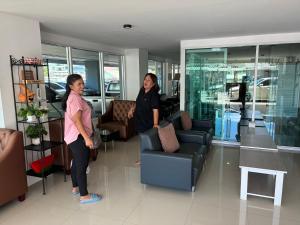 Beach Front Condo Centerviews Bangsaray Floor 6