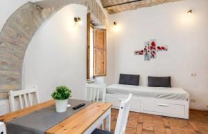 Santissimi House