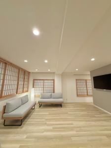 Central Roppongi House