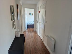 3 beds in 3 separate rooms less than 3 miles from Durham Centre