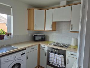 3 beds in 3 separate rooms less than 3 miles from Durham Centre