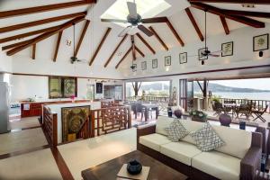 Villa Cattleya Luxury Sea View Villa Near Patong Beach