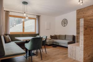 Hochland Apartments