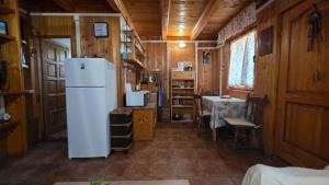Cottage Kavac Kotor
