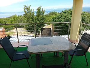 D,apartman ulica pušća 51, 51513 Omišalj