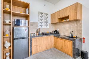 Pererenan 3bd Retreat with Pool & Rice Field Views