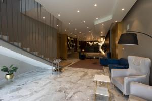 The Democracy Hotel & Resorts