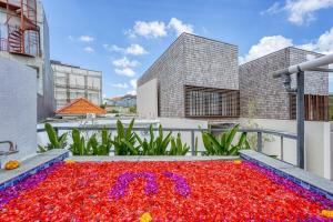 Cozy Tropical Pererenan 2bd Villa with Rooftop Pool