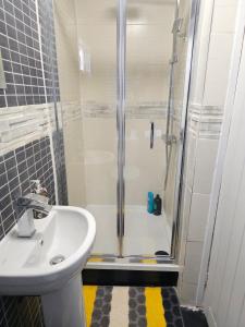 London Budget Stay at Forest Gate