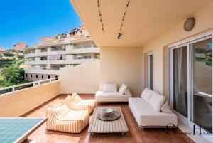 Relaxing Sea View Escape in Calahonda REF904