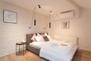 Mint Luxury Apartments at the Main Square