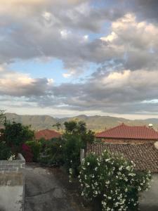 Amfithea Guest House