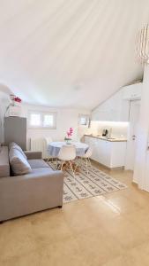 Apartment with beutiful view-Marijana