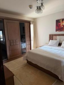 Entire Duplex Hotel Apartment St90 New Cairo