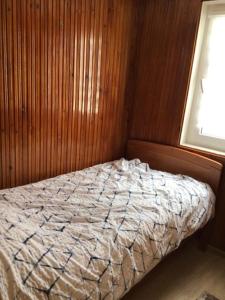Apartament cu 2 camere la etaj 1 in vila pozitie centrala centrala