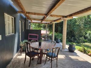 ROCKABILLY RANCH Self-Catering Guest Units