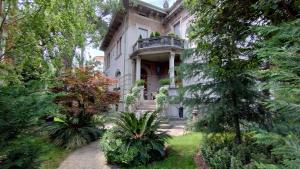 NOBILI LIBARDI - VILLA BASEVI