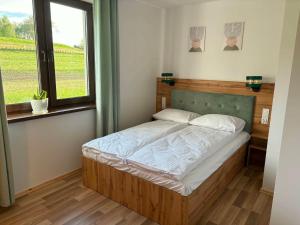 Biała Ostoja 517-539-965