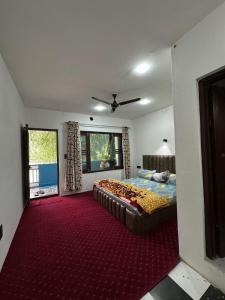 FOOD NEST HOMESTAY Thune
