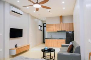 Diamond Light Kham Thien Hotel