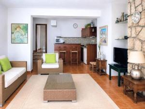 Exclusiva Villa Piscina Climatizada mas Apartamento