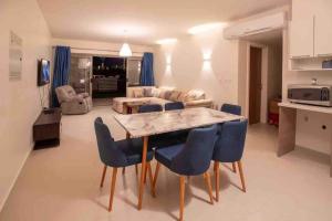 Condo in Marassi Marina