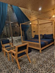 The woodcrest by lake & woods