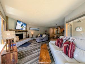 Willows 1703 by SummitCove Lodging