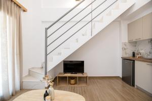 Green Almonds Family Maisonette