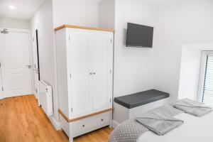 Gardiner House Accommodation - Room 7
