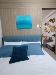 Affordable Staycation near MOA NAIA Shore Shell Residence by Eiress Coastal Escape