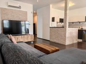 Apartment J&D