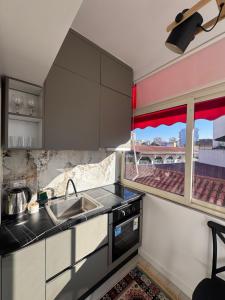 Leti Apartment Bazaar Charm