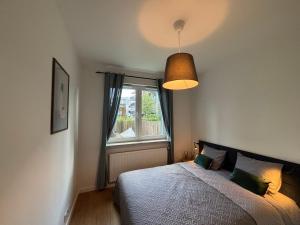 Wiślany Mokotów Apartament z ogródkiem i parkingiem