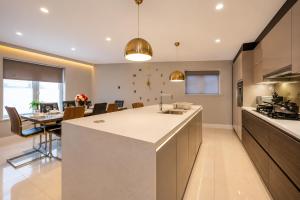 Room D 7C Tranquil & Calming Stay in Batley