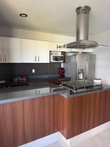 2 Level Golf Course Front Penthouse