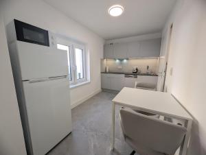 K06 - Centrally located apartment near metro station