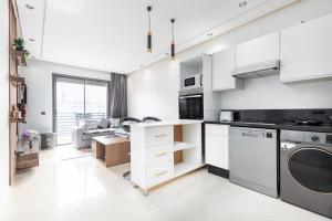 Luxury Central Apart Casablanca City Center with Terraces