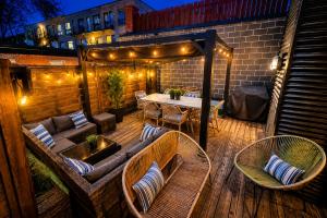Plato Luxurious & Spacious Rooftop Penthouse Near Downtown