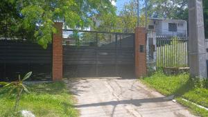 Las Colinas Quincho & Piscina