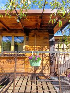 Jasmine & Rose House