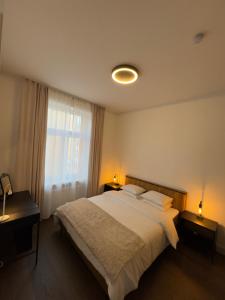 Flat 43
