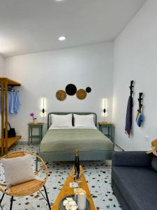 Michalis UrbanHome with parking