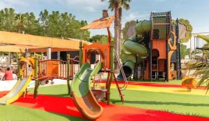 5 pers Camping 5 étoiles La Yole Terrasse neuve