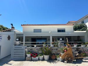 Nana's Guesthouse