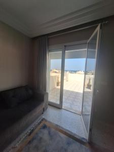 Vue mer, calme, à 400m de la plage, Aicha 6