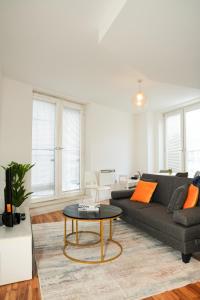 2BR Entire Apartment Close to Bullring in Birmingham City Centre