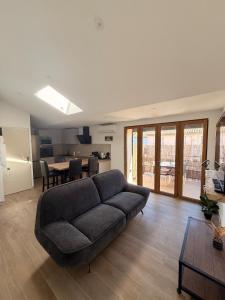 Three-room apartment 10 minutes from the beaches, linen and cleaning included