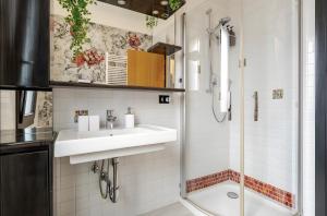 Venice Shore Apartment